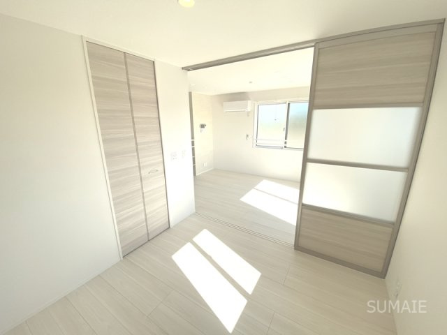 Bleu　Lapinの寝室|振分け洋室4.5帖☆彡