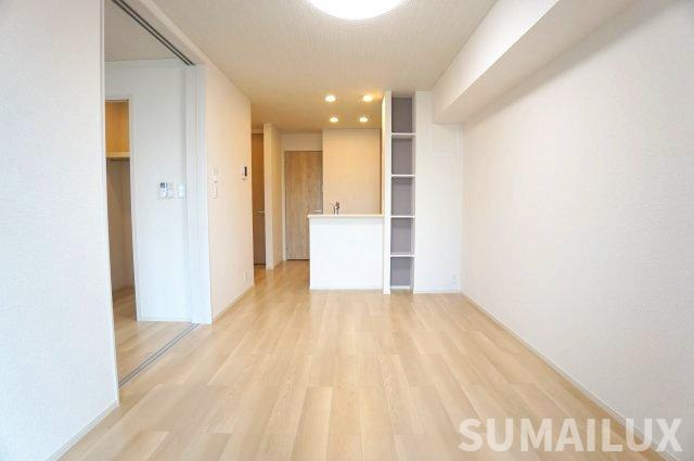 合志市須屋のアパートの居間・リビング