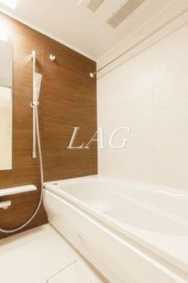 【浴室】 | ＬａＢｒｅｖｉｔａ | お風呂です。