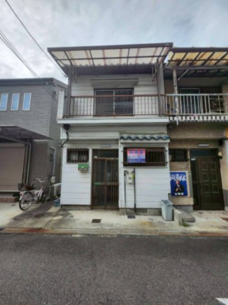 堺市西区浜寺船尾町東3丁テラスハウスの外観