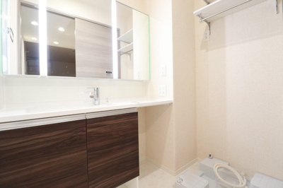 【独立洗面台】 | シェーンブルーメ横浜