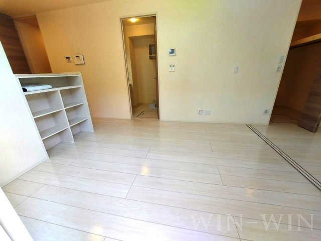 ティー.アイビー Aの居間・リビング