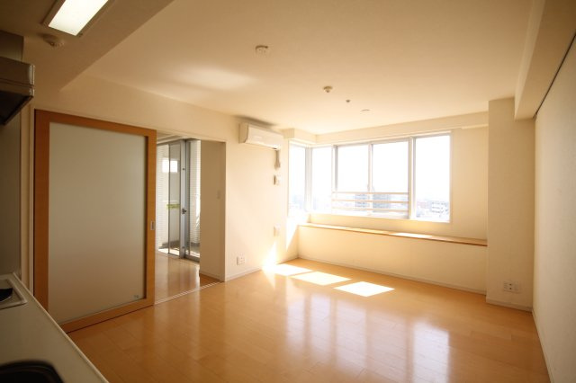 【居間・リビング】