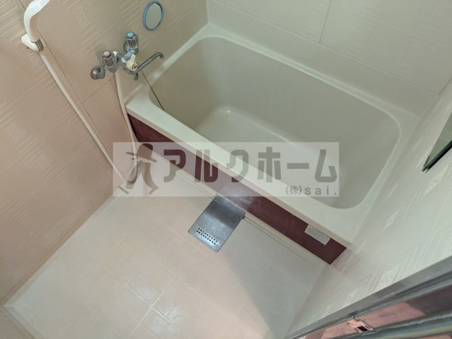 クレセントハイツ西川の浴室|クレセントハイツ西川