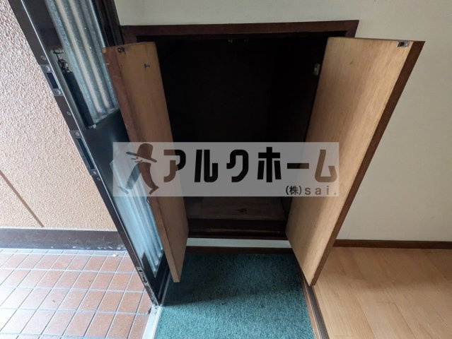 クレセントハイツ西川のバルコニー|クレセントハイツ西川