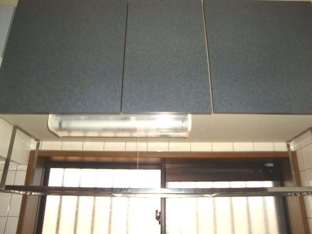 エクセレンスハイムのその他|吊戸棚（イメージ）