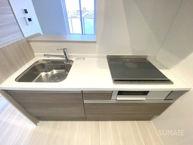 Bleu　Lapinのキッチン|グリル付き3口IH☆彡