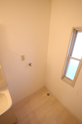 【設備】 | コートファミール | 室内洗濯機置場