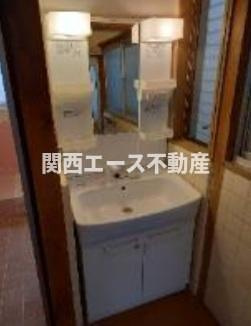 【洗面所】 | 中野１丁目貸家