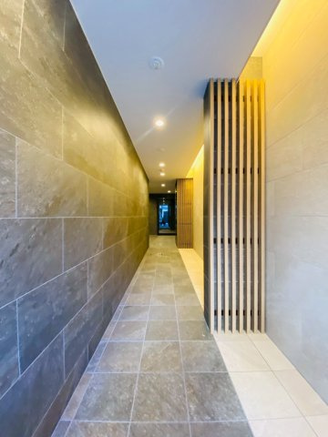 RoaHigashiyama（ロアヒガシヤマ）のエントランス