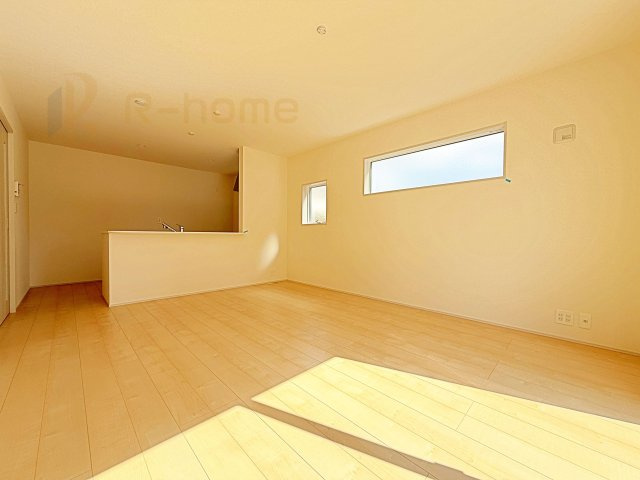 第2土浦市並木　新築戸建て　2号棟の外観|ご予約を頂ければ、『平日』はもちろん『早朝』や『夜間』もご見学可能です♪お気軽にお申し付けください♪