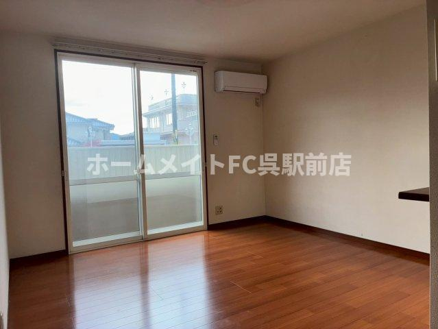 ヴィラ岩原の居間・リビング