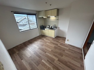 【居間・リビング】 | ロイヤルハイツ