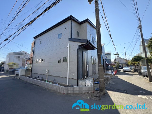 藤沢市辻堂東海岸2丁目　新築戸建　全2棟1号棟の前面道路含む現地写真