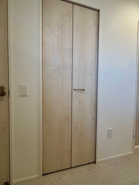 久留米市上津町4-1の収納|廊下の収納