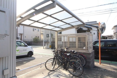 【その他共用部分】 | ロイヤルコート曰佐 | 駐輪場