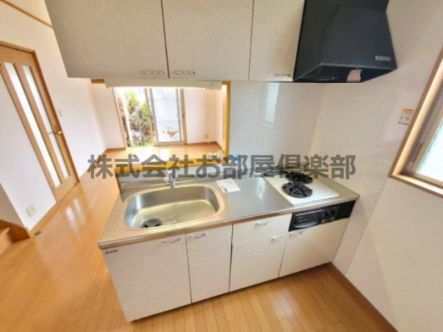 トゥインクルリトルスターのキッチン|お料理しやすいキッチンです