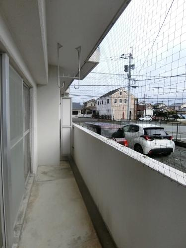 エサキ南ビルのバルコニー|お洗濯にも便利なバルコニー付き