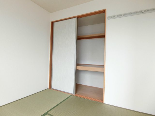 セジュール小森野の収納|便利な収納スペースです