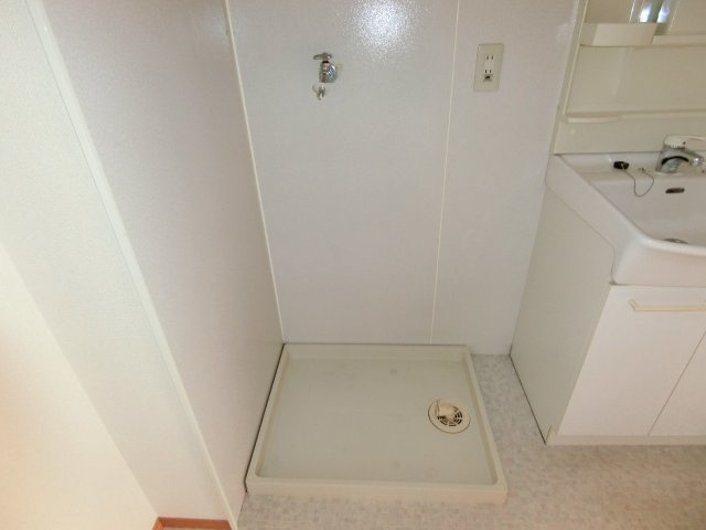 セジュール小森野の設備|室内洗濯機置場があります
