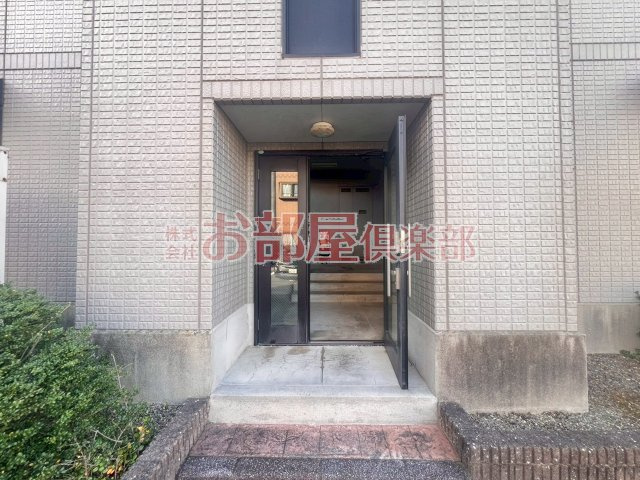 セジュール小森野のエントランス|清潔なエントランスです