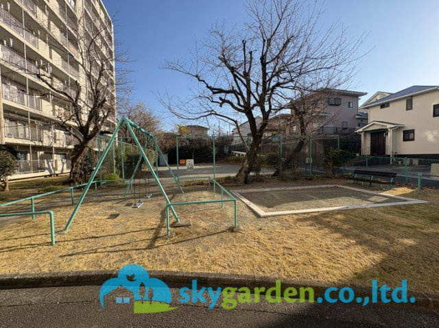 六会駅前高層住宅のその他|敷地内公園