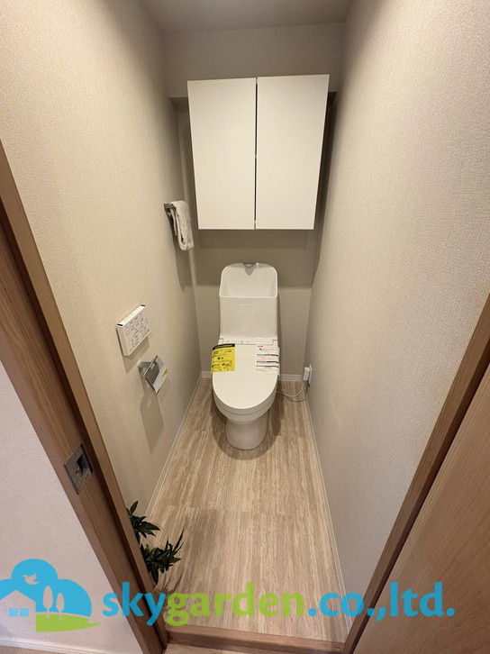 六会駅前高層住宅のトイレ|清潔感のあるトイレです