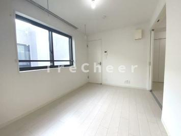 【居間・リビング】 | キャスティア目黒柿の木坂