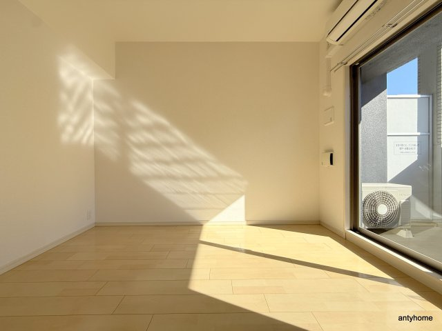 アドバンス難波西アクア　仲介手数料無料の洋室