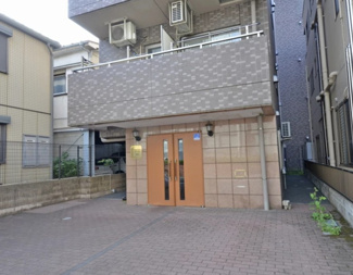 【エントランス】 | 清廉とされたエントランスになっています。