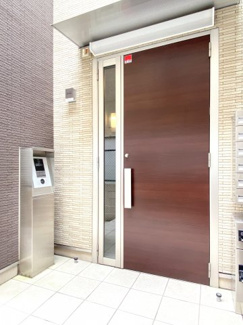 【エントランス】 | A-room | オートロック