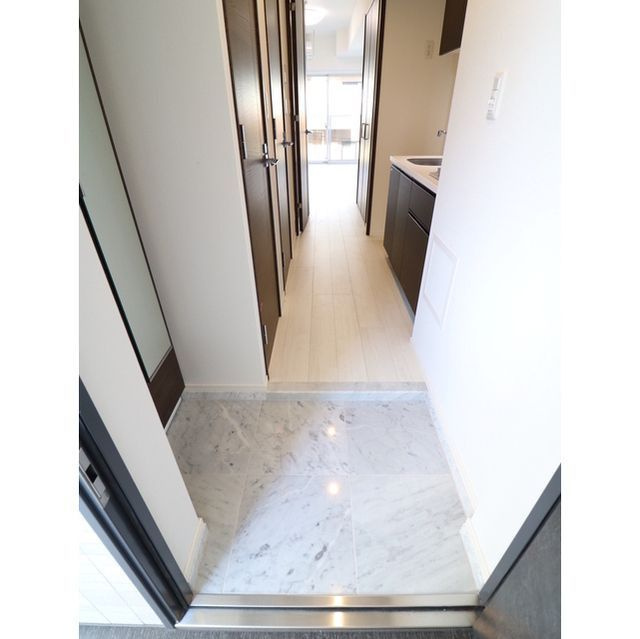 プレール・ドゥーク本所吾妻橋Ⅲの玄関