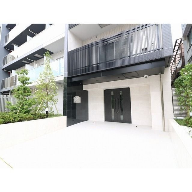 プレール・ドゥーク本所吾妻橋Ⅲのエントランス