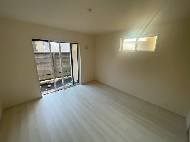 横浜市戸塚区汲沢6丁目　新築戸建【仲介手数料無料】カースペース2台