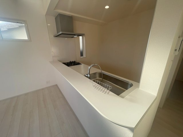 横浜市戸塚区汲沢6丁目　新築戸建【仲介手数料無料】カースペース2台