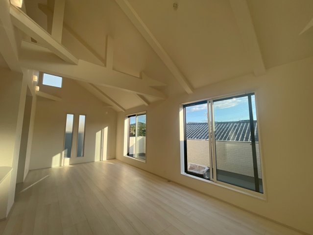 横浜市戸塚区汲沢6丁目　新築戸建【仲介手数料無料】カースペース2台