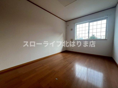 【洋室】 | ヴィラ・ポポラーレⅠ