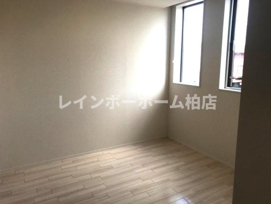 【仲介手数料：50％OFF】対象物件！の洋室|明るい洋室です