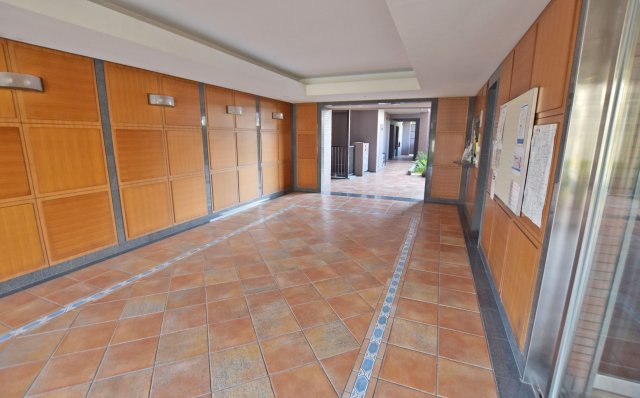 エンゼルクレッセ西難波のエントランス|共用部
即日内覧可能です。皆様からのご連絡を心よりお待ちしております。