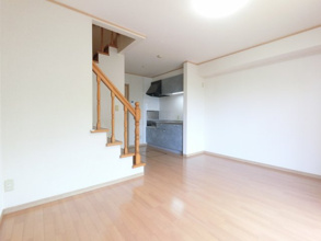 【居間・リビング】