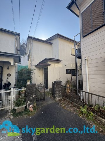 鎌倉市今泉３丁目　中古戸建