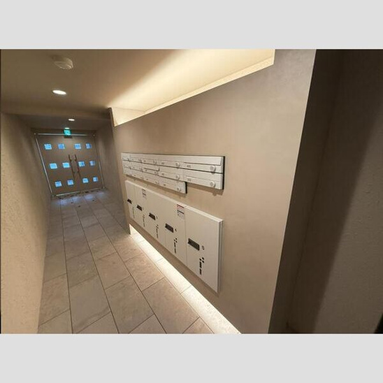 【エントランス】BRIGHTON COURT N20 