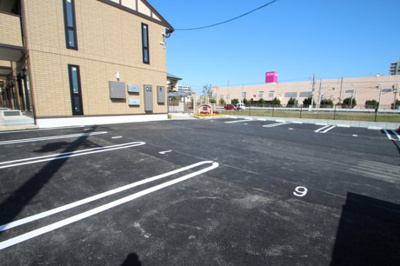 【駐車場】 | Laurea(ラウレア) | 駐車場