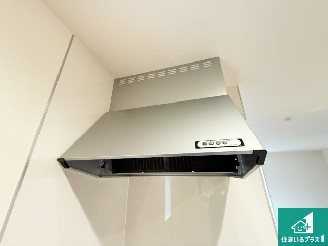 泉大津市池浦町　新築一戸建ての設備|汚れにくいスロットフィルタでお手入れラクラク！ＬＥＤ照明付き！