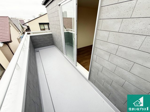 泉大津市池浦町　新築一戸建てのバルコニー|日当たりのよいバルコニー！お部屋が開放的に！