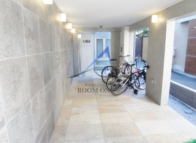 デザイアレジデンス三軒茶屋のエントランス|エントランスです。