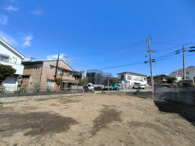 三方に開けた開放感ある立地　スローライフの外観|外観