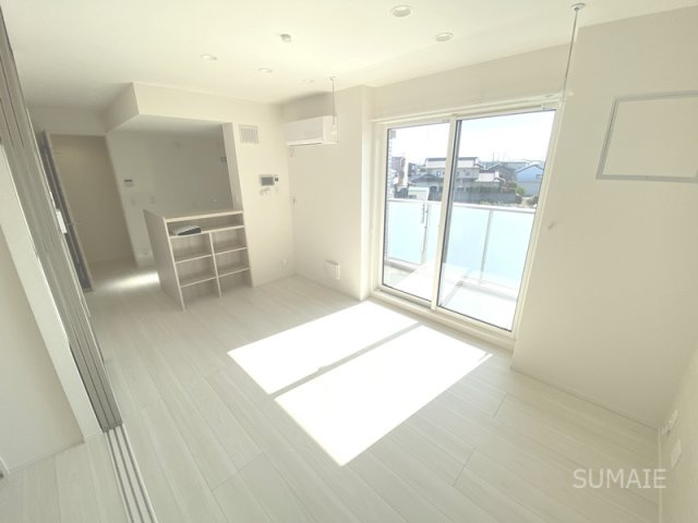 Bleu　Lapinの居間・リビング|明るいリビング10.7帖☆彡