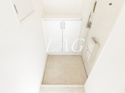 【玄関】 | シャンボール大和郷 | 玄関です。