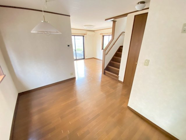 【居間・リビング】